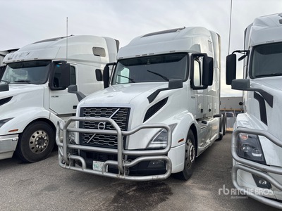 2019 Volvo VNL 6x4 3- Achs Sattelzugmaschine mit Schlafkabine