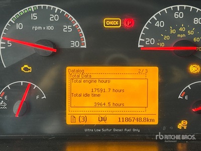 2018 Volvo VNL64T670 6x4 Cabeza Tractora Cabina Dormitorio