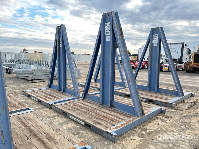Quantity of (2) 10.5 t A-Frames Divers - Industriel | Ritchie Bros ...
