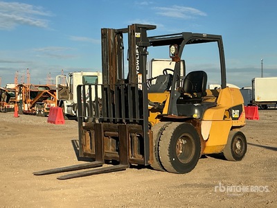 2012 Cat PD8000 7650 lb Cushion Tire Forklift