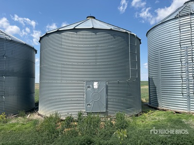 Westeel-Rosco +/- 3500 bu 5 Ring Grain Bin