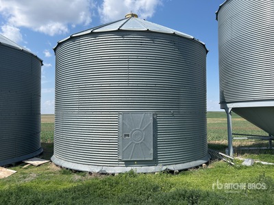 Westeel-Rosco +/- 3500 bu 5 Ring Hopper Grain Bin