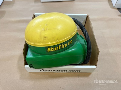 John Deere StarFire iTC GNSS Receiver