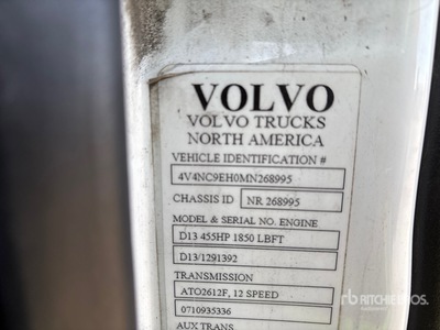 2021 Volvo VNL64T760 6x4 Cabina con cuccetta per trattore stradale