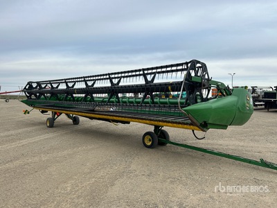 2010 John Deere 635D 35 ft Draper Combine Header