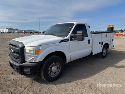 2015 Ford F-250 XL 4x2 Pickup