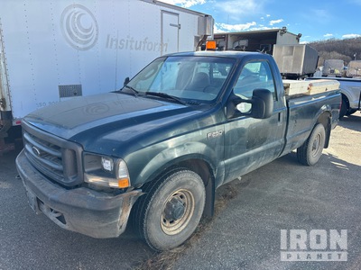 2004 Ford F-250 XL 4x2 بيك اب