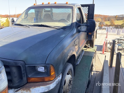 2001 Ford F-450 Pickup