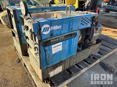 1992 Miller Bobcat 225G Engine Driven Welder
