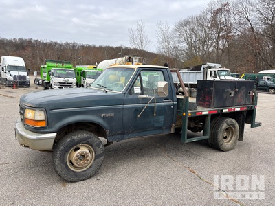 1994 Ford F-450 Super Duty 4x2 Flatbed Truck