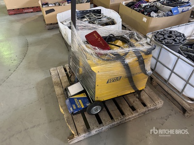 Weldmatic CP135-2 Electric Welder