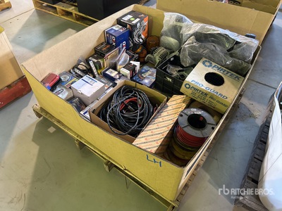 Quantity of Trailer Lights, Reflectors, Beacons, Truck Lights