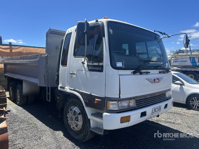 1994 Hino Ranger 3-Achs Kipper-Lkw
