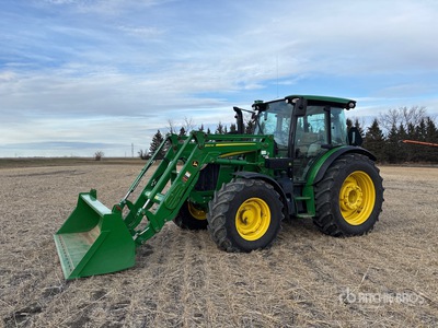 2022 John Deere 5125M Tracteur agricole 4 roues motrices
