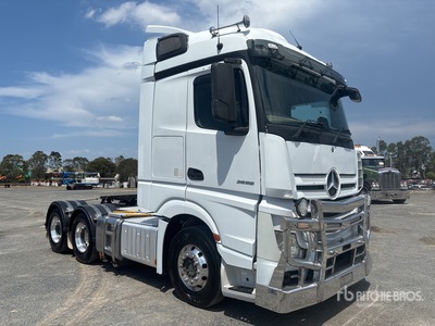2019 Mercedes-Benz ACTROS 2658 6x4 T/A Sleeper Truck Tractor