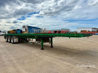 1994 Freighter 13.7 m Tri/A Flatbed Trailer