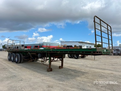 1993 Haulmark 13.1 m Tri/A Lead Remorque à plateau