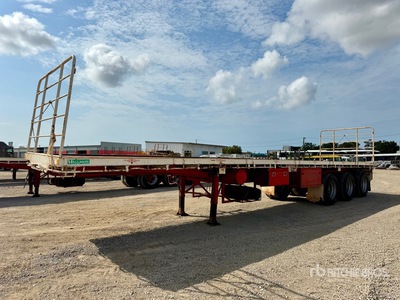 1988 Haulmark 13.1 m Tri/A Lead Pritsche Anhänger