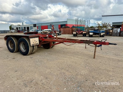 1980 Fruehauf Bogie/A Road Train dolly