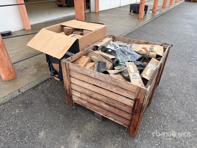 Quantity of (2) Crates of Filters and Spare Parts بنود متنوعة - قطع المعدات