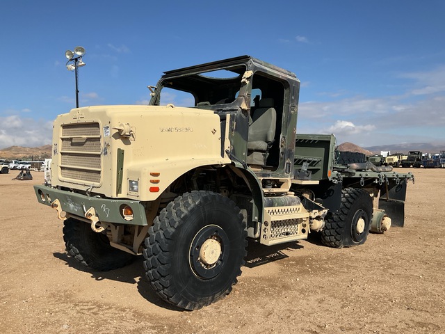 Oshkosh AMK25 MTVR 7 Ton 6x6 Cargo Truck