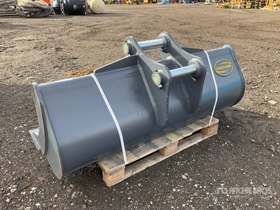 Strickland 72 in Excavator Bucket - Fits Hitachi ZX130