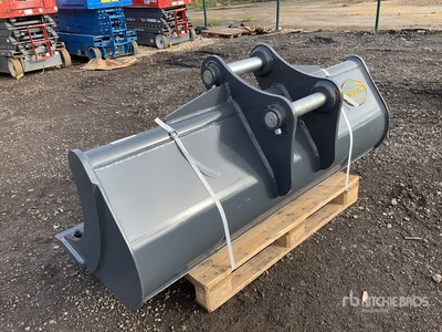 Strickland 72 in Excavator Bucket - Fits Hitachi ZX130