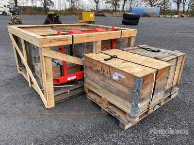 2 x Box with Spare Parts for Claas Jaguar Harvester, New Holland Harvester and kemper header.