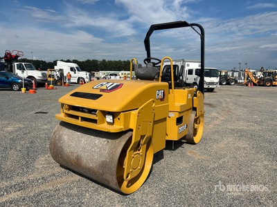 2005 Cat CB334E Double Drum Roller