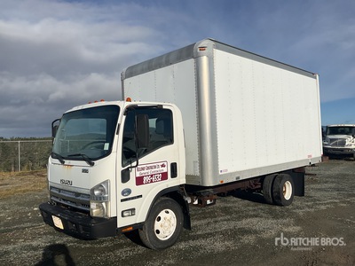2010 Isuzu NPR 4x2 Van Truck
