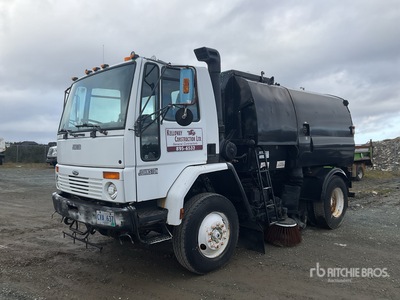 Johnston 605 on 1997 Sterling SC7000 Sweeper Truck