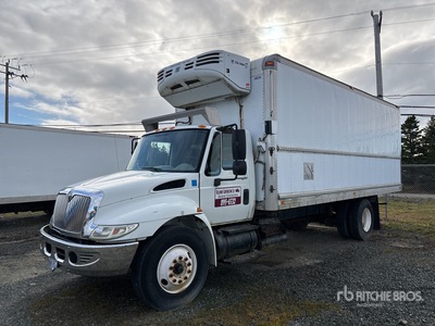 2008 International 4300 SBA 4x2 Camiones
