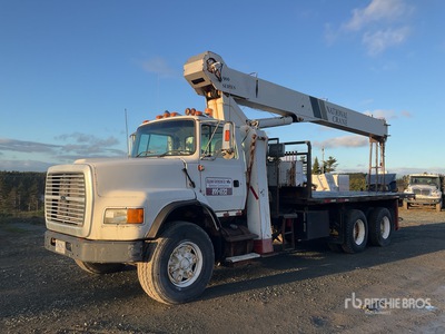 National 900 Articulated Boom on 1996 Ford L9000 6x4 Boom Truck