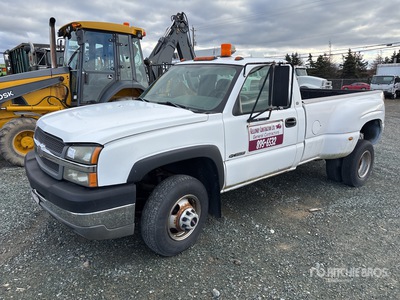 Chevrolet 3500 4x4 Pickup