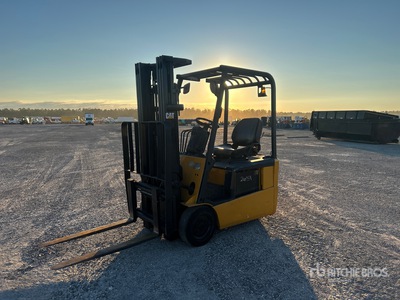 2008 Cat ET3000 شاحنة رفع كهربائية