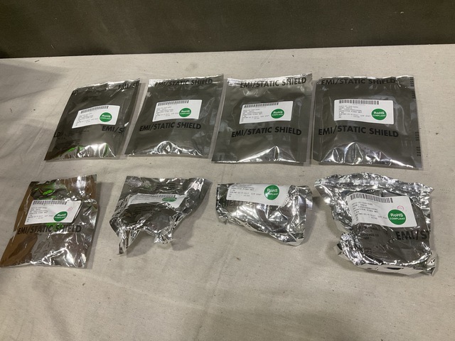 (43) M-Tron 735P106X9100USL Fixed Metallized Capacitors