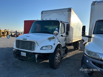2012 Freightliner M2 4x2 Cargo Furgoneta caja cerrada (Inoperable)