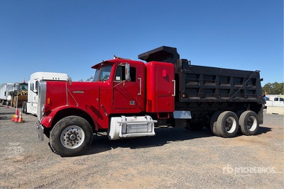 1985 Freightliner FLC 6x4 T/A Dump Truck