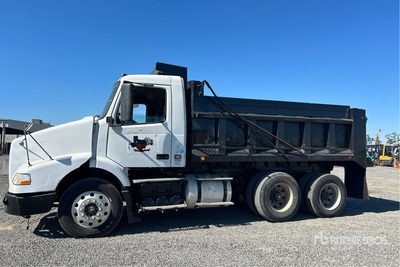 2008 Volvo VNM 6x4 Tipper Truck