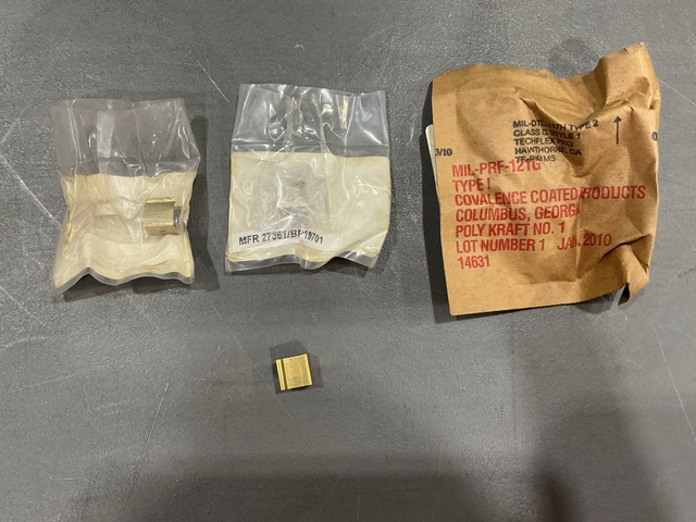 (21) Assorted Electrical Retainers