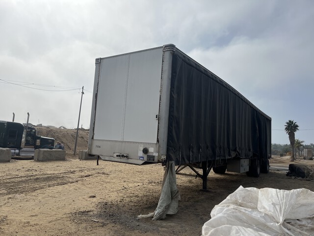2016 Benson 16004820-20 48 ft T/A Spread Axle Curtain Side Trailer
