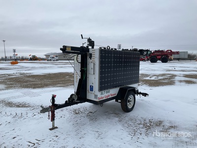 2020 Solar Lite SLT800 Torre de iluminación