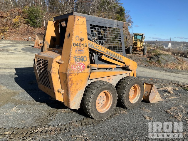 MINI CARGADOR SOBRE RUEDAS 1998 CASE 1840