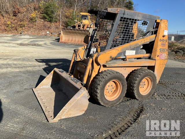 MINI CARGADOR SOBRE RUEDAS 1998 CASE 1840