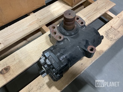 (2) Spartan Motors Chassis 1483-KK1-001 Steering Gears