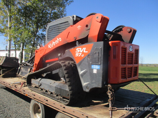 MINI CARGADOR SOBRE ORUGAS 2023 KUBOTA SVL972HFC
