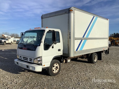 2006 GMC W4500 4x2 Van Truck