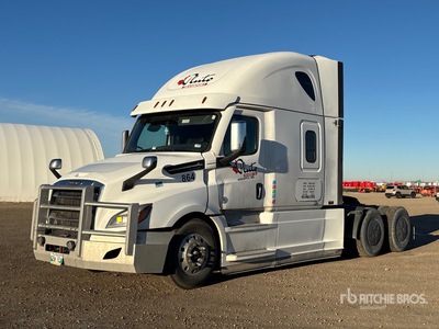 2022 Freightliner Cascadia 126 6x4 Sleeper Truck Tractor