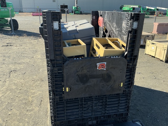 FMW Composite Systems B0116302 Truck Fuel Dispensing Tank & Pump Unit FMW Composite Systems B0116302 Truck Fuel Dispensing Tank & Pump Unit