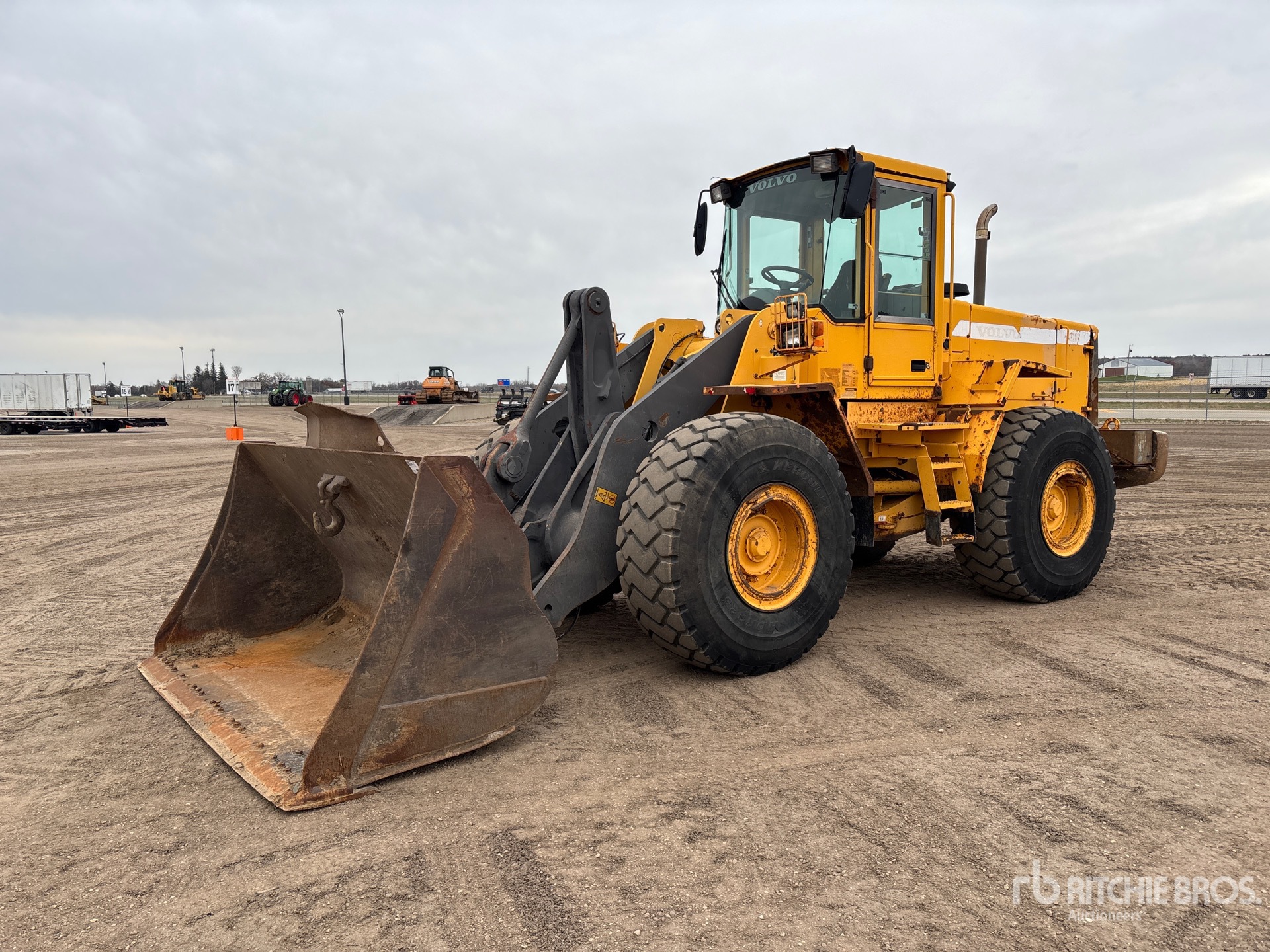 2000 Volvo L120D Wheel Loader